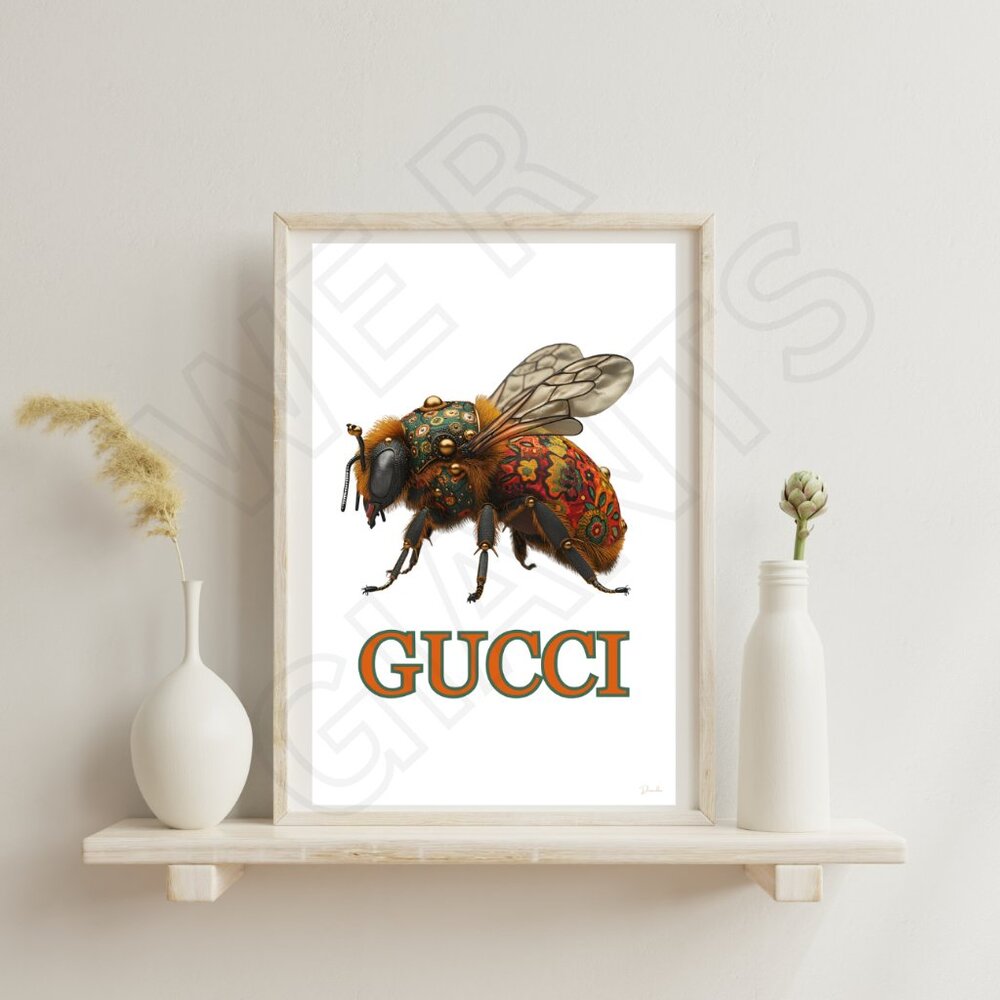 LUXURY GUCCI BEE 11 " x 17" Art Print